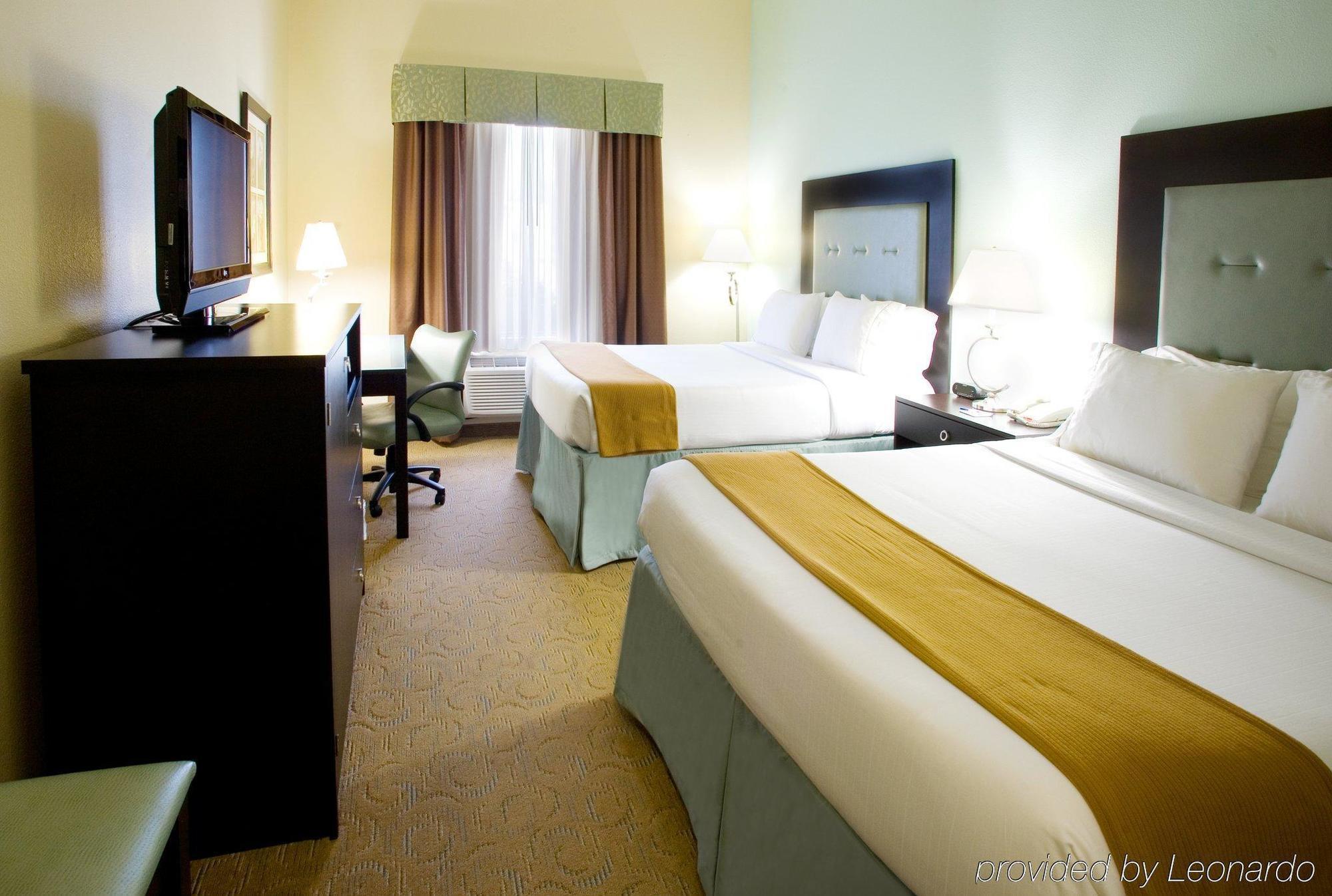 Holiday Inn Express & Suites Victoria, An Ihg Hotel Экстерьер фото