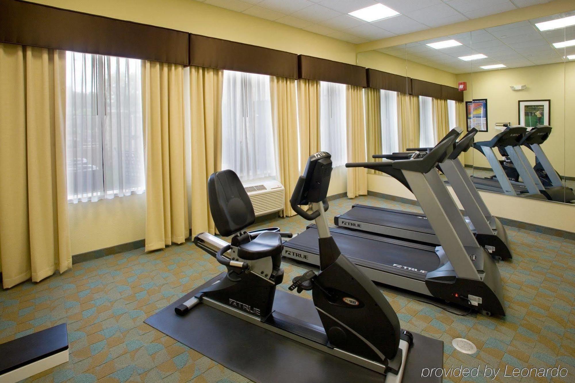 Holiday Inn Express & Suites Victoria, An Ihg Hotel Удобства фото